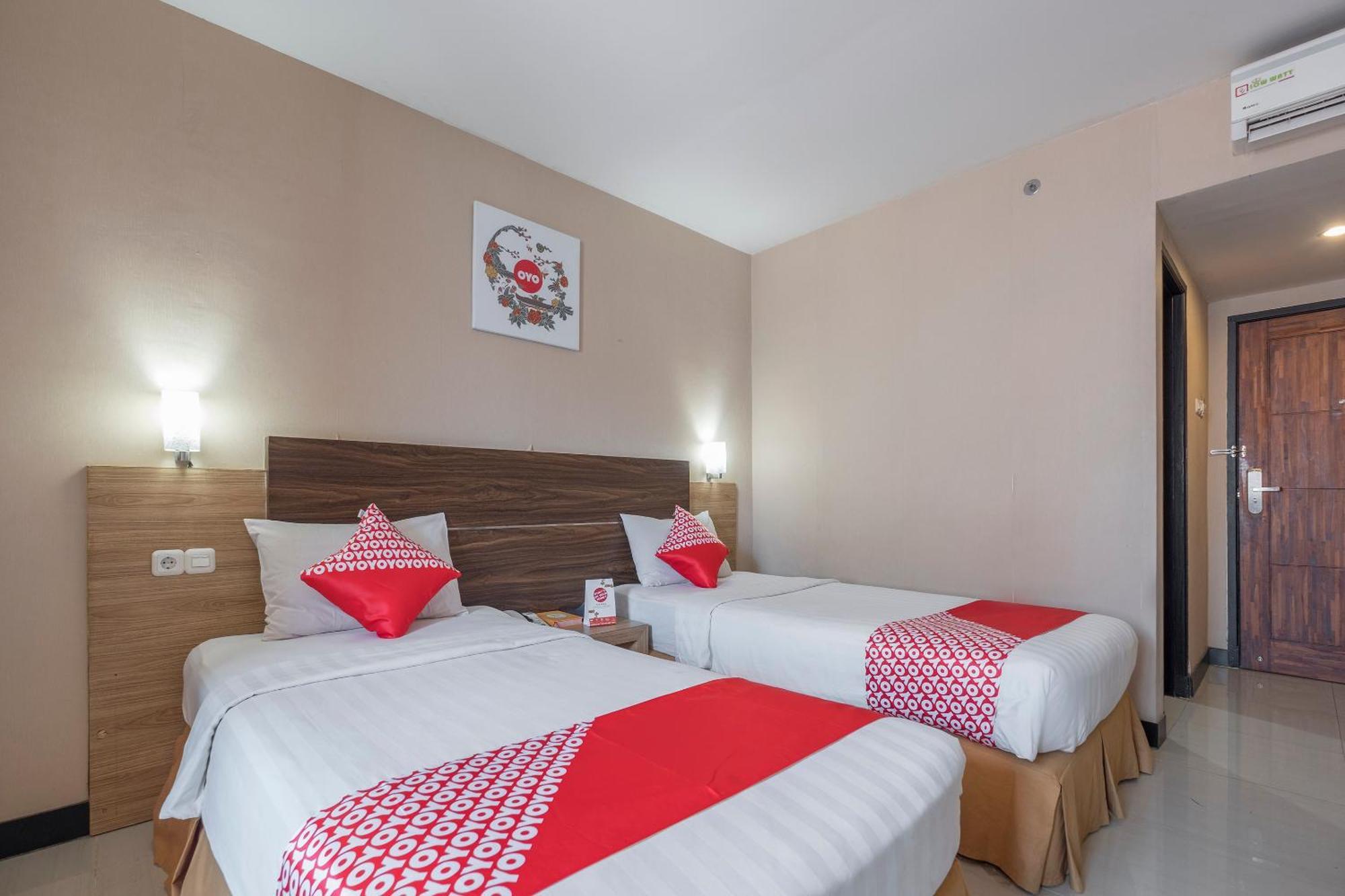 Oyo 1081 Allson City Hotel Makassar Exterior foto